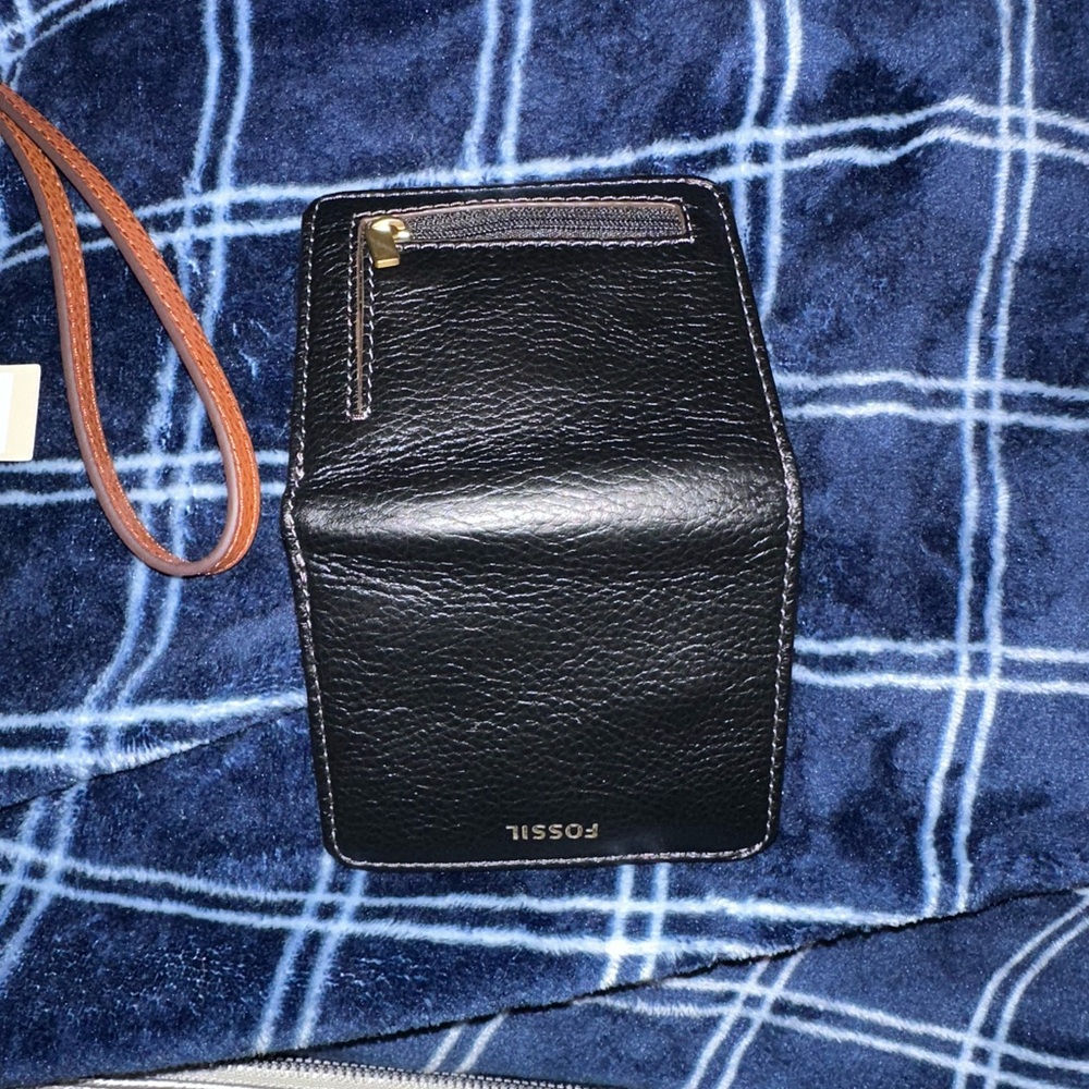 NEW NWT Fossil Black Leather CARD  Wallet  in black